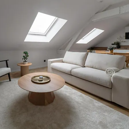 Jaures - Design Et Climatises En Centre *