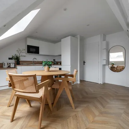 Jaures - Design Et Climatises En Centre *