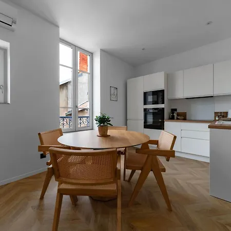 Jaures - Design Et Climatises En Centre Vichy