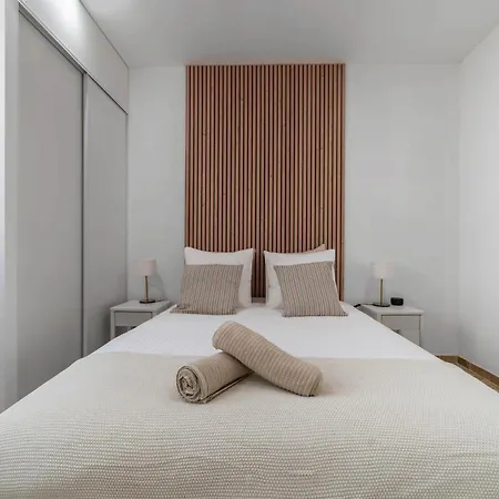 Jaures - Design Et Climatises En Centre דירה *
