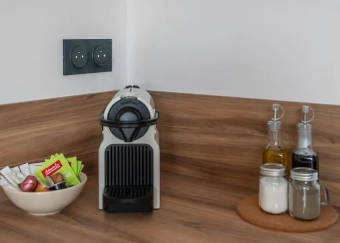 Апартаменты Jaures - Design Et Climatises En Centre