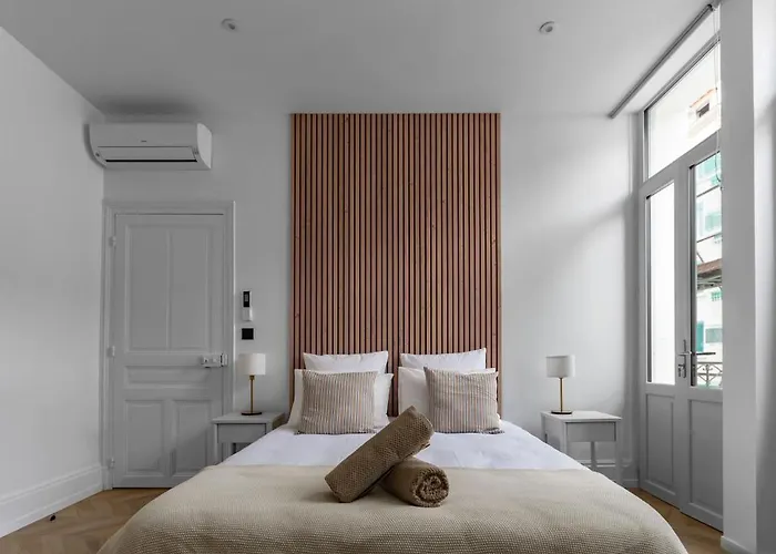 Апартаменты Jaures - Design Et Climatises En Centre Виши