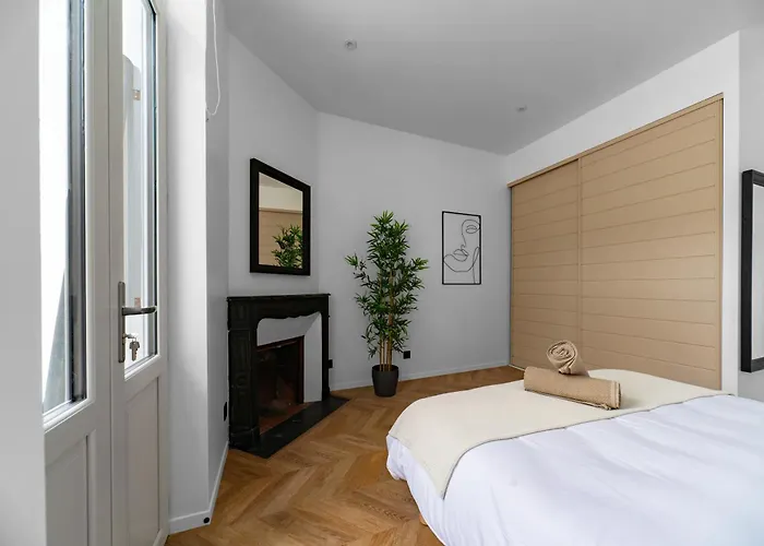 Jaures - Design Et Climatises En Centre Апартаменты Виши