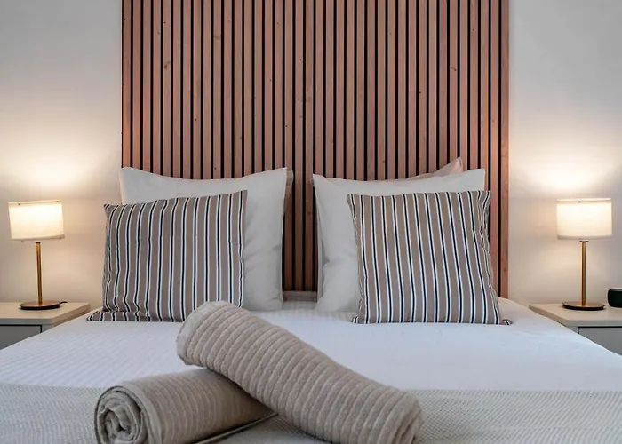 Jaures - Design Et Climatises En Centre *